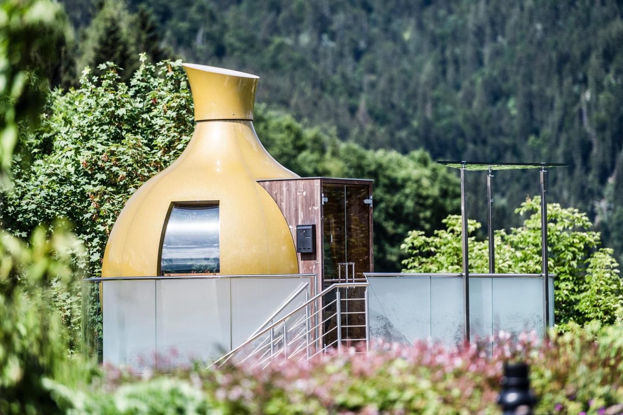 Wohlfuehlresort Peternhof Кёссен Экстерьер фото