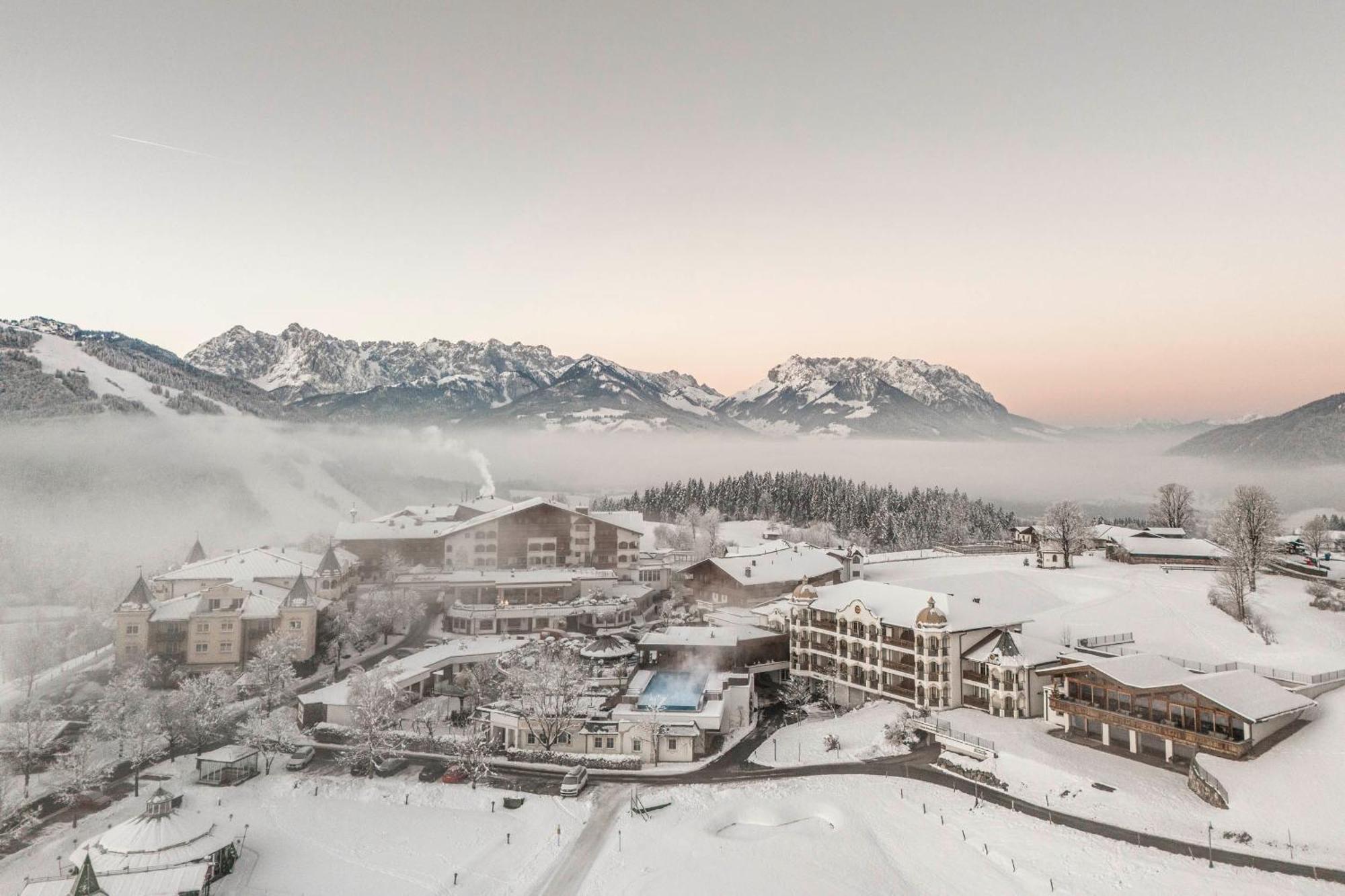Wohlfuehlresort Peternhof Кёссен Экстерьер фото